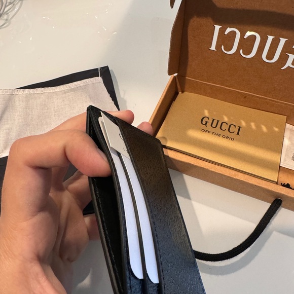 Brand New Gucci Card Holder - Picture 3 of 7